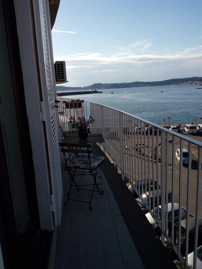 Aria Di Mare Dimorra Bed and Breakfast Pozzuoli Exteriör bild
