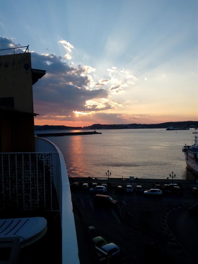 Aria Di Mare Dimorra Bed and Breakfast Pozzuoli Exteriör bild