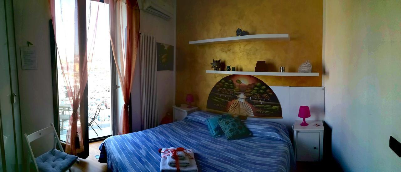 Aria Di Mare Dimorra Bed and Breakfast Pozzuoli Exteriör bild